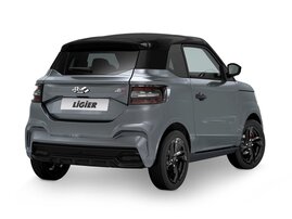 Graphite Grey Metal